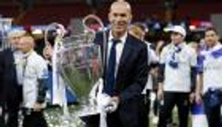 فيديوجراف.. "زيدان".. إمبراطور ريال مدريد الجديد