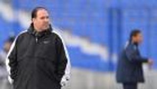 معلول يحارب إرهاق نجوم تونس بـ"الثلج"