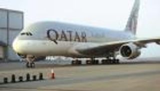 السعودية تلغي تراخيص الخطوط القطرية وتغلق مكاتبها