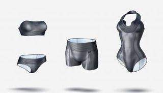 ملابس سباحة تحميك من الغرق