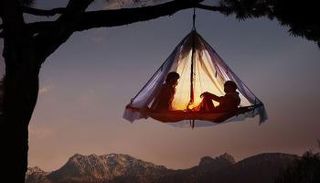 منطقة تخييم بجبال الألب بألمانيا 