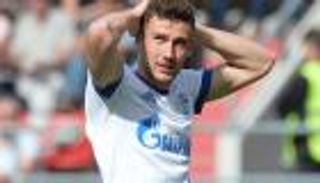 شالكه يقنع جورتزكا بالتجديد بعد كأس القارات