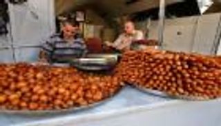 البلدة القديمة بنابلس.. حلوى رمضانية بطعم التاريخ 