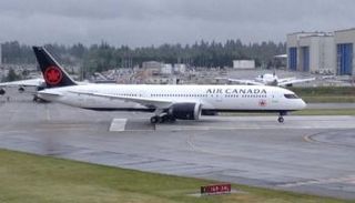 طائرة تابعة للخطوط الكندية