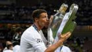 رونالدو أعلى الرياضيين أجرا في العالم