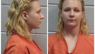 وينر متهمة بتسريب معلومات عن تدخل روسيا في الانتخابات