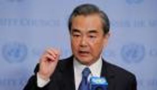 الصين لإيران: استقرار الخليج أفضل للجميع