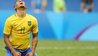 جيسوس نجم البرازيل