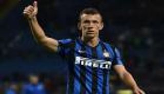 سان جيرمان ينافس يونايتد على ضم بيريسيتش