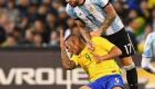 استبعاد جيسوس من قائمة البرازيل أمام استراليا