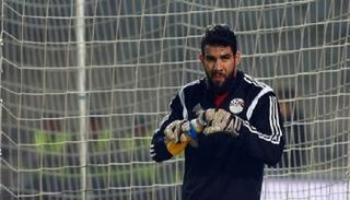 إكرامي يقترب من حراسة عرين الفراعنة