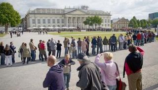 حرص كبير من الجمهور الألماني على زيارة المعرض عقب افتتاحه