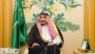 الملك سلمان يوجه برعاية الأسر السعودية القطرية المشتركة