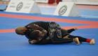 جوجيتسو الإمارات يتصدر أوليمبياد الضباط الدولي الرمضاني