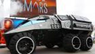 ناسا تكشف عن أضخم مركبة ستغزو المريخ