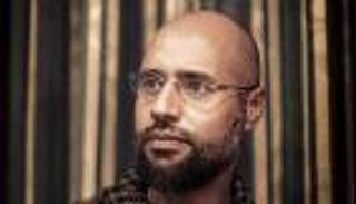 سيف الإسلام القذافي.. بريء شرقا متهم غربا