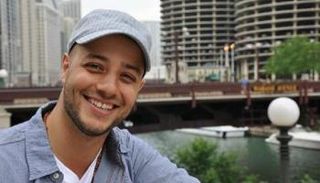 المنشد ماهر زين 