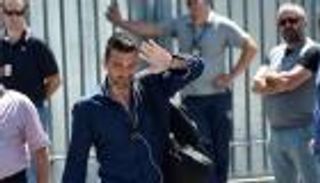 دوري الأبطال والمونديال يؤجلان موعد اعتزال بوفون