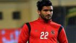 الظفرة يوضح حقيقة التعاقد مع لاعب الأهلي المصري