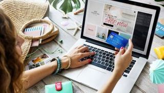 الإنترنت أسرع وأفضل طرق الشراء