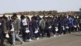 مهاجرون غير شرعيين - أرشيفية