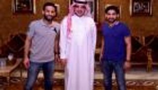 الشباب يسامح القائد عطيف ويجدد عقده