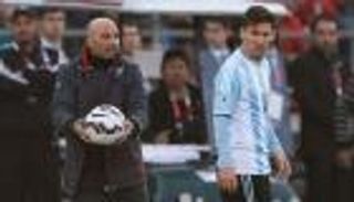 رئيس الاتحاد الأرجنتيني: جلبنا أفضل مدرب بالعالم