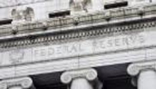 مصارف خليجية ترفع الفائدة بعد قرار الفيدرالي الأمريكي 