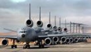 قاعدة جوية في كاليفورنيا تلغي تحذيرها للجنود من الخروج