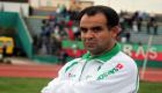 الجزائري روابح يبدأ مهمته مع الرائد السعودي