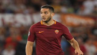 مانولاس مدافع روما