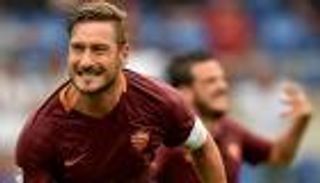 توتي يرفض الرحيل عن روما