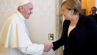 أنجيلا ميركل وبابا الفاتيكان
