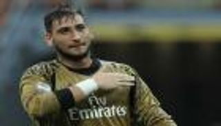 ميلان يرفض الاستسلام في مسلسل دوناروما