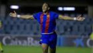 صحيفة مدريدية تعاير برشلونة بفقدان مواهبه