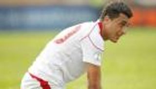 العكايشي مهدد بالطرد النهائي من منتخب تونس