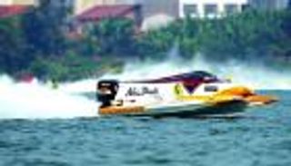 فريق أبوظبي للزوارق يستعد لثاني جولات الفورمولا 1