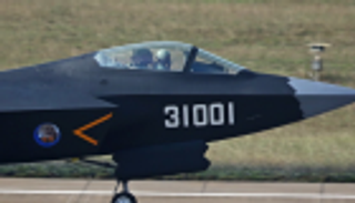 للمرة الأولى بمعرض باريس: الصين تعرض المقاتلة الشبح "جي-31"