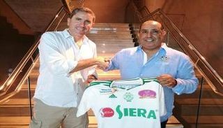 الرجاء المغربي يتعاقد مع جاريدو