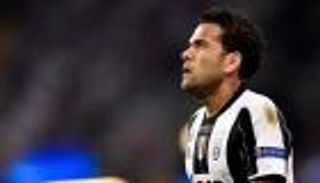 يوفنتوس يحدد بديلين جديدين لخلافة ألفيس