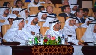 الفريق الشيخ سيف بن زايد في حفل تكريم الفائزين بمسابقة القرآن الكريم