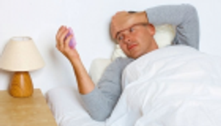 8 أسباب مفاجئة وراء صداع الصباح.. تعرف عليها