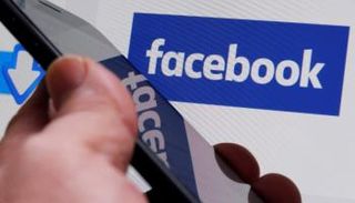 فصل جندي سويدي من الخدمة بسبب تعليقات مسيئة على فيسبوك