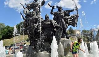 موجة الحر تضرب أوروبا - الفرنسية