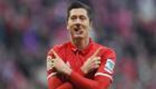 يونايتد يبدأ التواصل مع ليفاندوفسكي