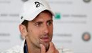 ديوكوفيتش يعود للعب على الأراضي العشبية 