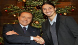 بيرلسكوني يتمنى عودة إبراهيموفيتش لميلان