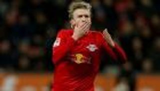 أفضل صانع أهداف في البوندسليجا يريد ترك لايبزيج