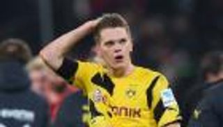 توتنهام يتحرك لضم مدافع دورتموند