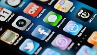  تطبيقات تشجع الأطفال على عمليات التجميل